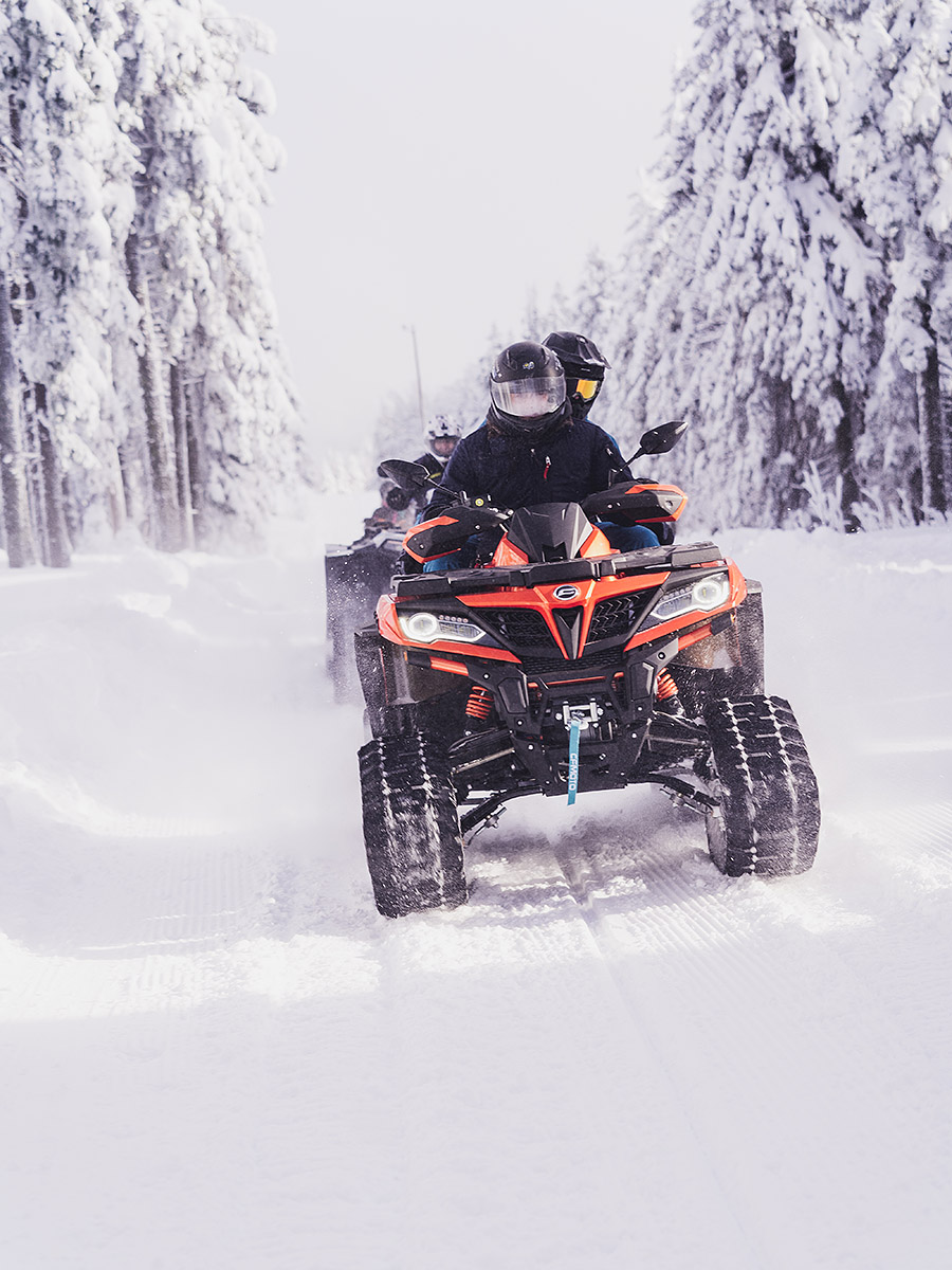 ATV Winterdienstfahrzeug, Raupenfahrwerk, Schnee