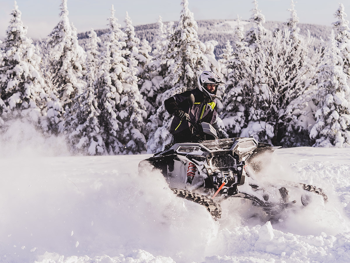 ATV, Raupenfahrwerk, Schnee